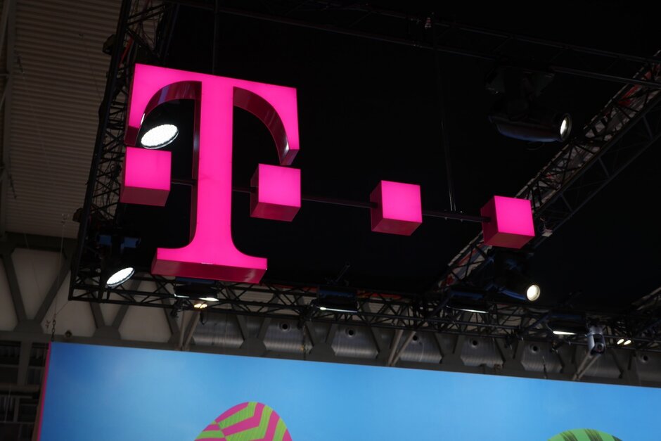 T-Mobile might get in trouble with the FCC over huge network outage