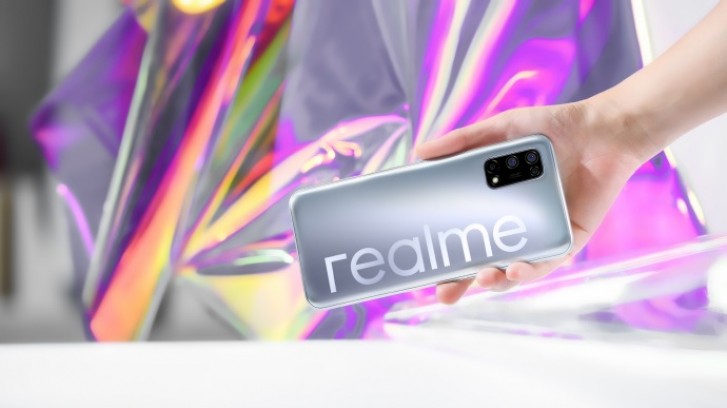 Realme V5 teased with a punch hole display and 48MP quad camera