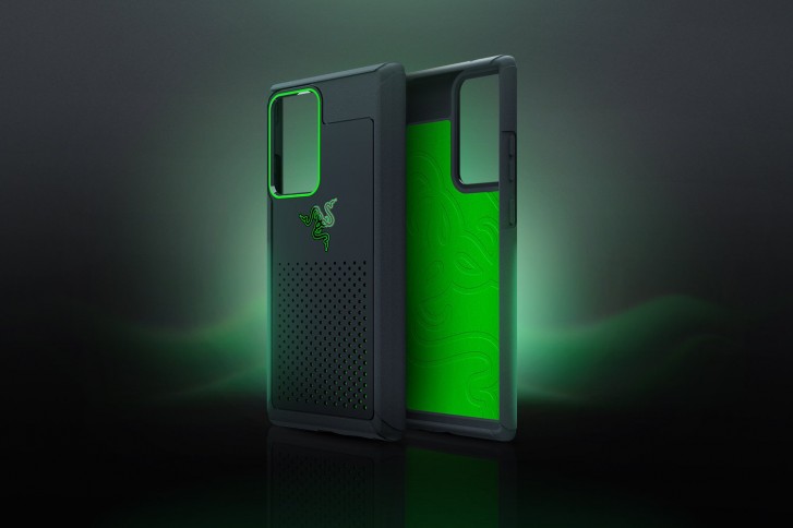 Razer made a special heat absorbing case for the Galaxy Note20 and Note20 Ultra