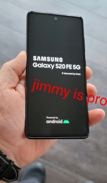 Samsung Galaxy S20 FE in hand