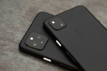 Pixel 5's reverese wireless charging turns on automatically when its plugged in