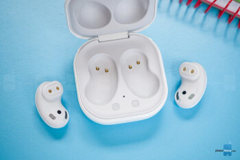 Samsung may ship the Galaxy S21 with a $150+ pair of wireless earbuds