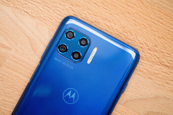 Motorola teases Moto G phone with Snapdragon 800-series chip