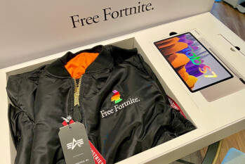 Samsung and Epic gift influencers with &quot;Free Fortnite&quot; gear; Apple gets trolled