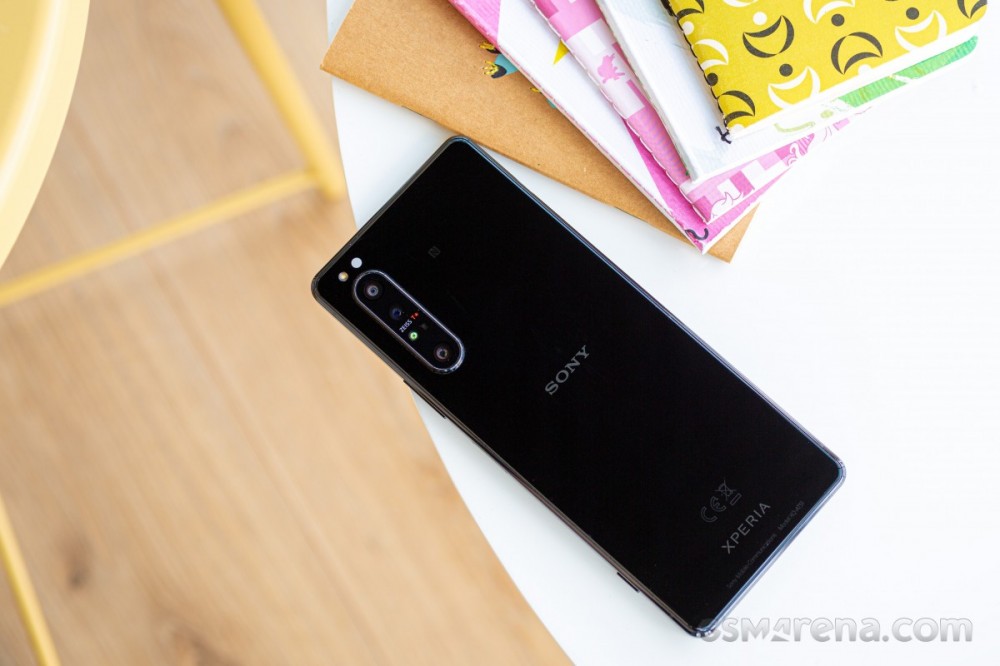 Android 11 update reaches European Sony Xperia 1 II units