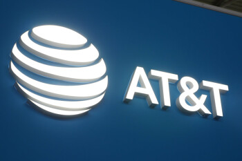 Blast in Nashville leads to shutdown of AT&amp;T's wireless service in several cities and states