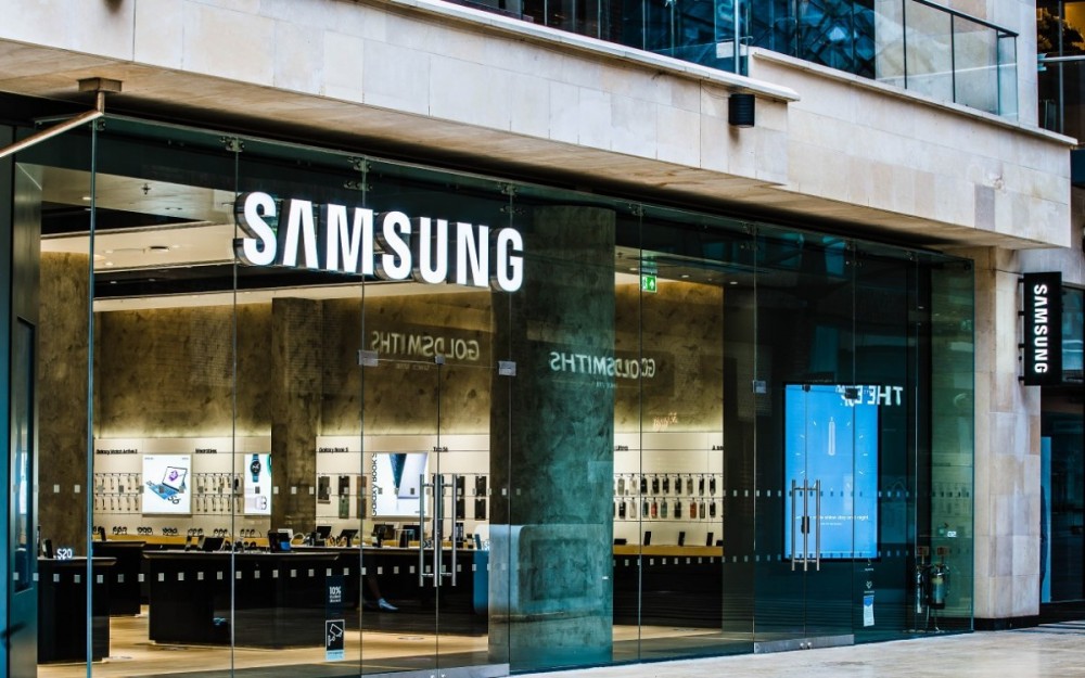 Samsung fails to ship 300 million units for the first time in 9 years
